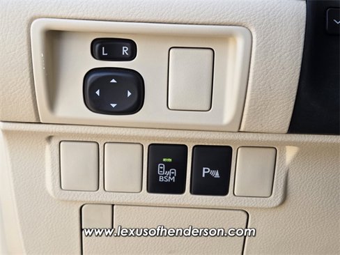 Used 2014 Lexus ES 300h image 23