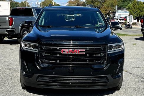 Certified 2023 GMC Acadia SLE w/ Driver Convenience Package image 5