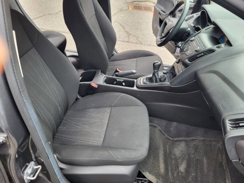 Used 2018 Ford Focus S image 17