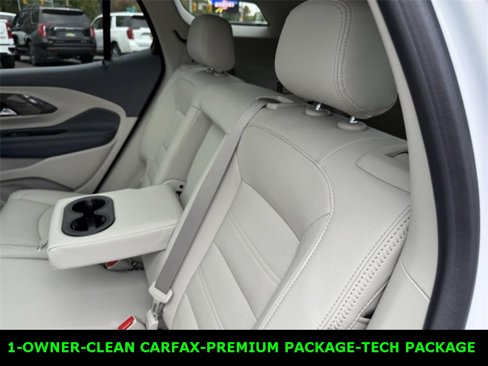Used 2023 GMC Terrain Denali w/ Denali Premium Package image 8