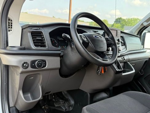 Used 2020 Ford Transit 250 Low Roof image 6