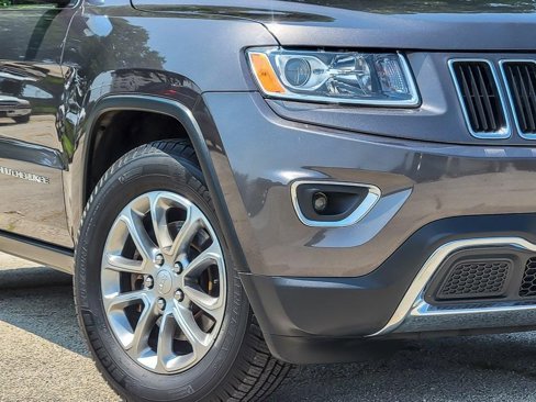 Used 2015 Jeep Grand Cherokee Limited w/ Trailer Tow Group IV image 4