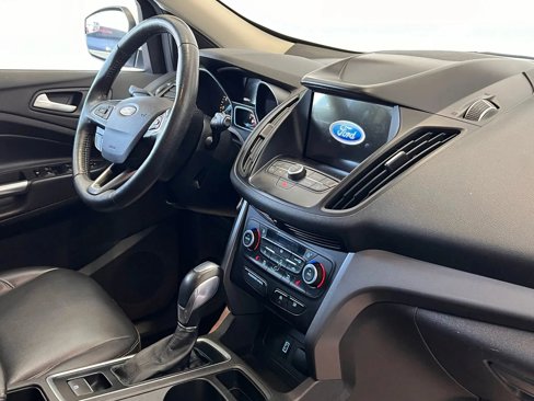 Used 2019 Ford Escape SEL image 23