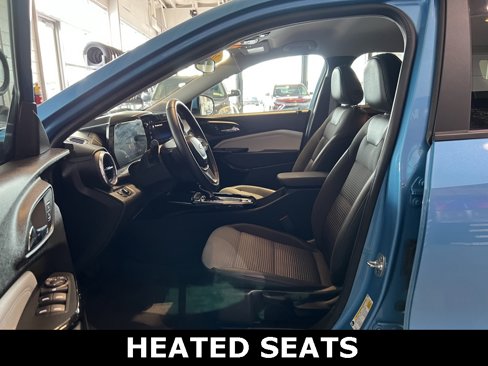 Used 2025 Chevrolet Trax LT w/ Driver Confidence Package image 14