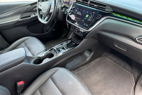 Used 2022 Chevrolet Bolt LT w/ Infotainment Package image 16