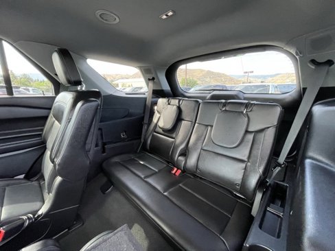 Used 2023 Ford Explorer Limited w/ Equipment Group 301A image 23