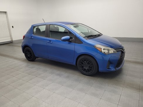Used 2015 Toyota Yaris L image 11