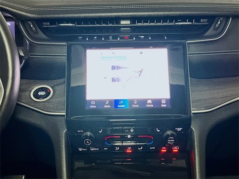 Certified 2022 Jeep Grand Cherokee L Limited image 29