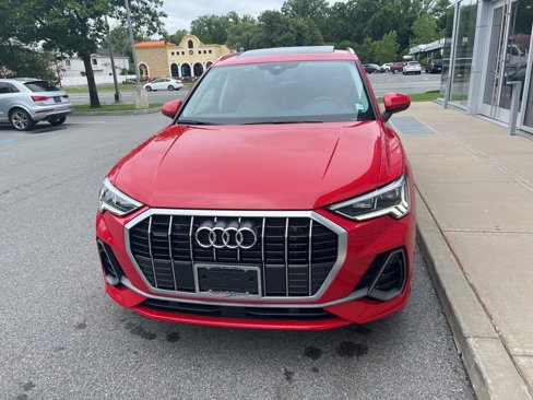 Used 2025 Audi Q3 2.0T Premium image 48