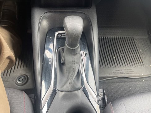 Used 2024 Toyota Corolla SE image 17
