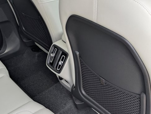 New 2026 Volvo XC40 B5 Plus w/ Protection Package Premier image 36
