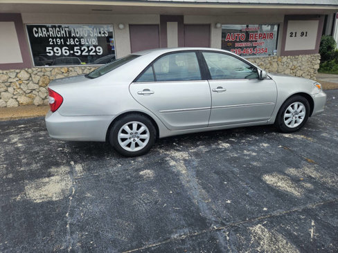 Used 2004 Toyota Camry XLE image 4