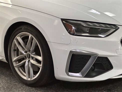 Used 2022 Audi A4 2.0T Premium Plus w/ Premium Plus Package image 10