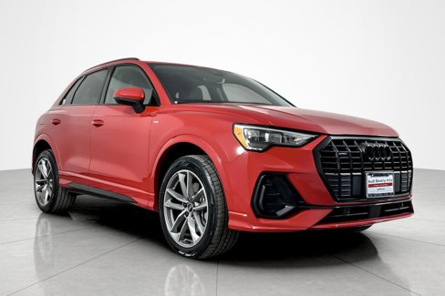 Used 2022 Audi Q3 2.0T Premium w/ Black Optic Sport Package image 7