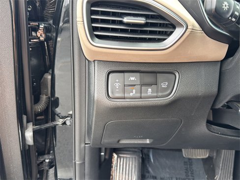 Used 2019 Hyundai Santa Fe FWD image 30