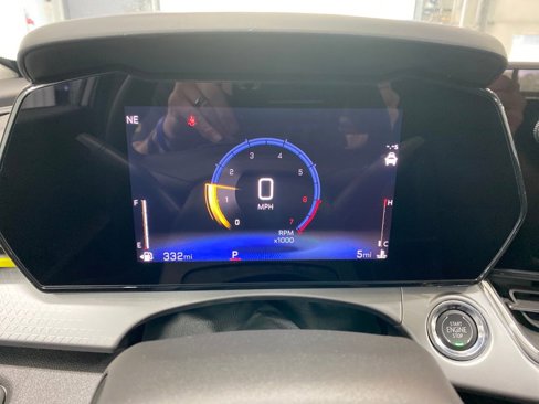 New 2025 Chevrolet Trax LT w/ Driver Confidence Package image 18