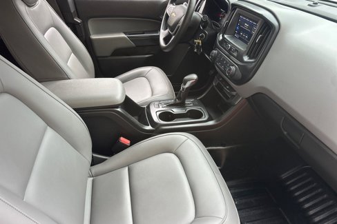 Used 2022 Chevrolet Colorado W/T w/ WT Convenience Package image 16