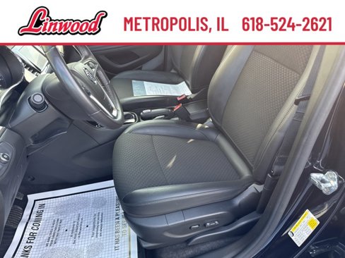 Used 2022 Buick Encore Preferred w/ Safety Package image 16