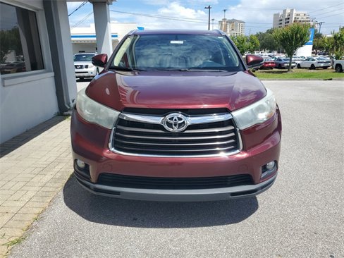 Used 2016 Toyota Highlander XLE image 14
