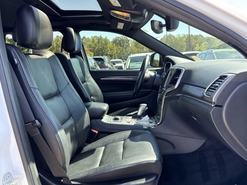Used 2018 Jeep Grand Cherokee Limited image 21