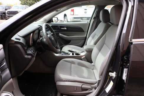Used 2015 Chevrolet Malibu LS image 7