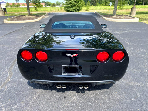 Used 2005 Chevrolet Corvette Convertible w/ Preferred Equipment Group image 12