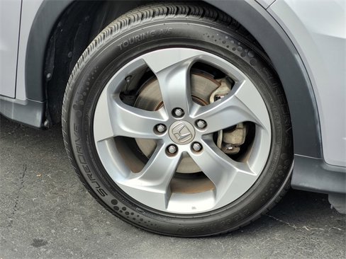 Used 2017 Honda HR-V EX image 11