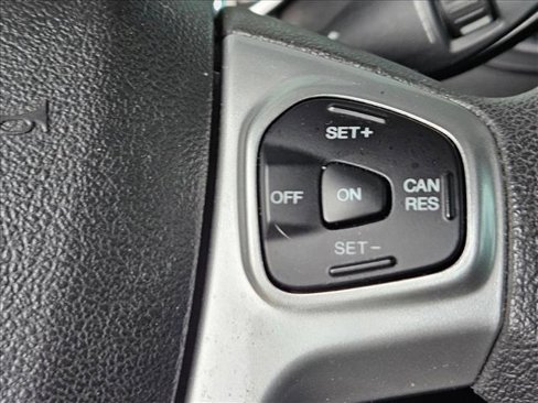 Used 2017 Ford Fiesta SE image 12