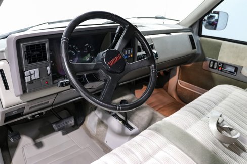 Used 1991 Chevrolet Silverado 1500 4x4 Regular Cab image 13