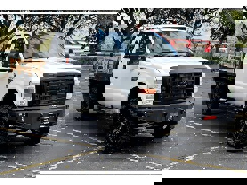 Used 2008 Ford F350 XL image 2