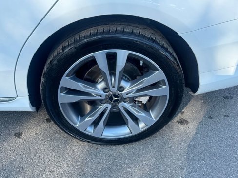 Used 2020 Mercedes-Benz C 300 4MATIC Sedan image 25