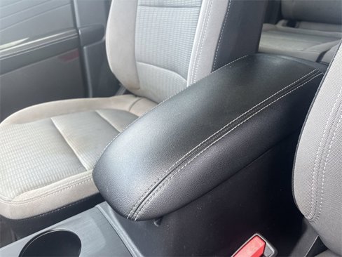 Used 2022 Ford Escape S image 22
