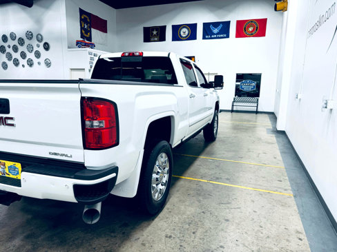 Used 2016 GMC Sierra 2500 Denali w/ Duramax Plus Package image 25
