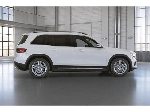 Certified 2022 Mercedes-Benz GLB 250 4MATIC image 18