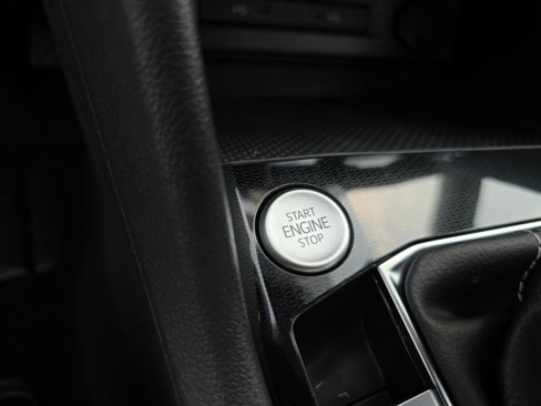 New 2025 Volkswagen Taos S image 32