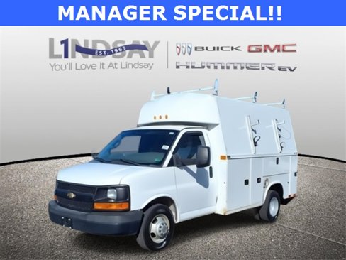 Used 2016 Chevrolet Express 3500 image 1