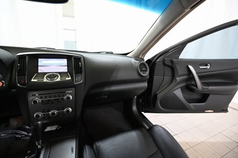 Used 2014 Nissan Maxima 3.5 SV w/ Sport Package image 25