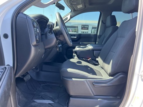Used 2020 Chevrolet Silverado 1500 Custom w/ Custom Value Package image 6