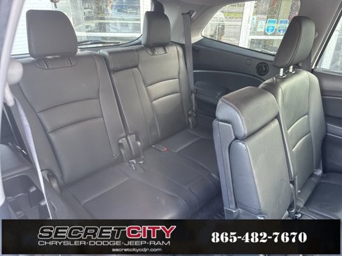 Used 2021 Honda Pilot Special Edition image 16