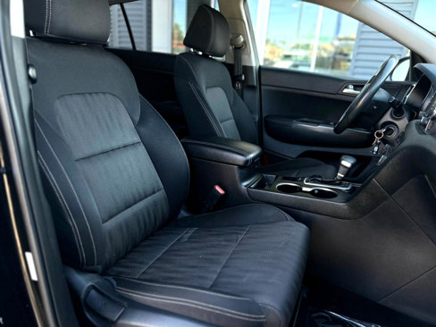 Used 2019 Kia Sportage LX image 13
