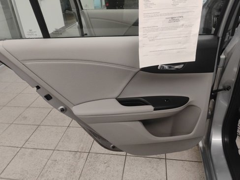Used 2016 Honda Accord EX-L image 15