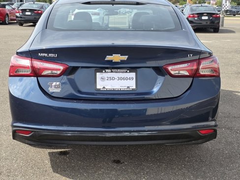 Used 2022 Chevrolet Malibu LT image 21