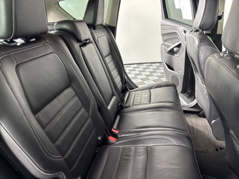 Used 2018 Ford Escape Titanium image 39