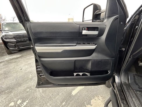 Used 2018 Toyota Tundra SR5 image 29