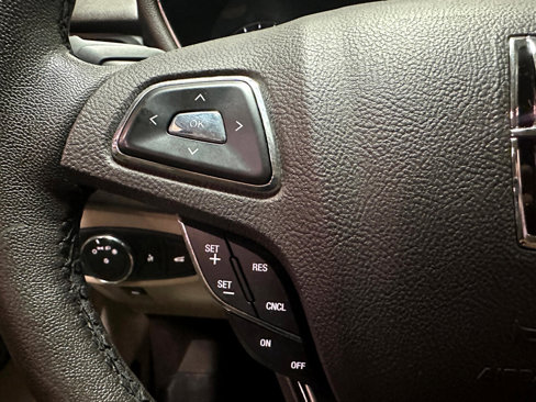 Used 2019 Lincoln MKC Premiere image 34