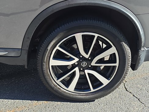 Used 2019 Nissan Rogue SL image 33