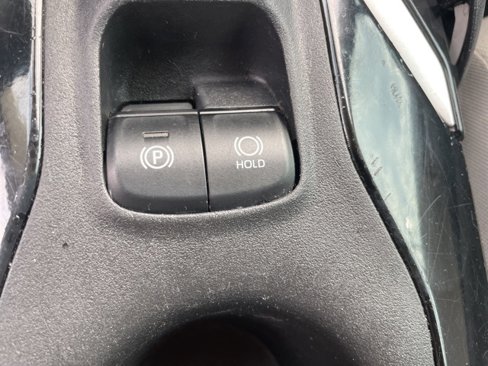 Used 2021 Toyota Corolla LE image 35