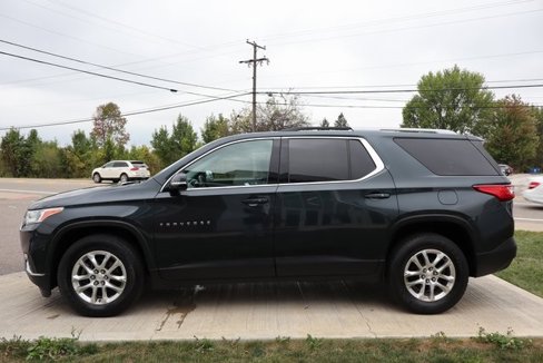 Used 2018 Chevrolet Traverse LT image 27