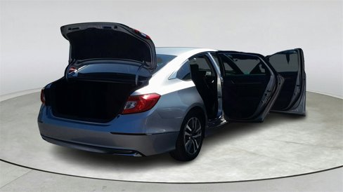 Used 2018 Honda Accord EX image 13
