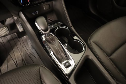 Used 2024 Buick Encore GX Sport Touring w/ Advanced Technology Package image 7